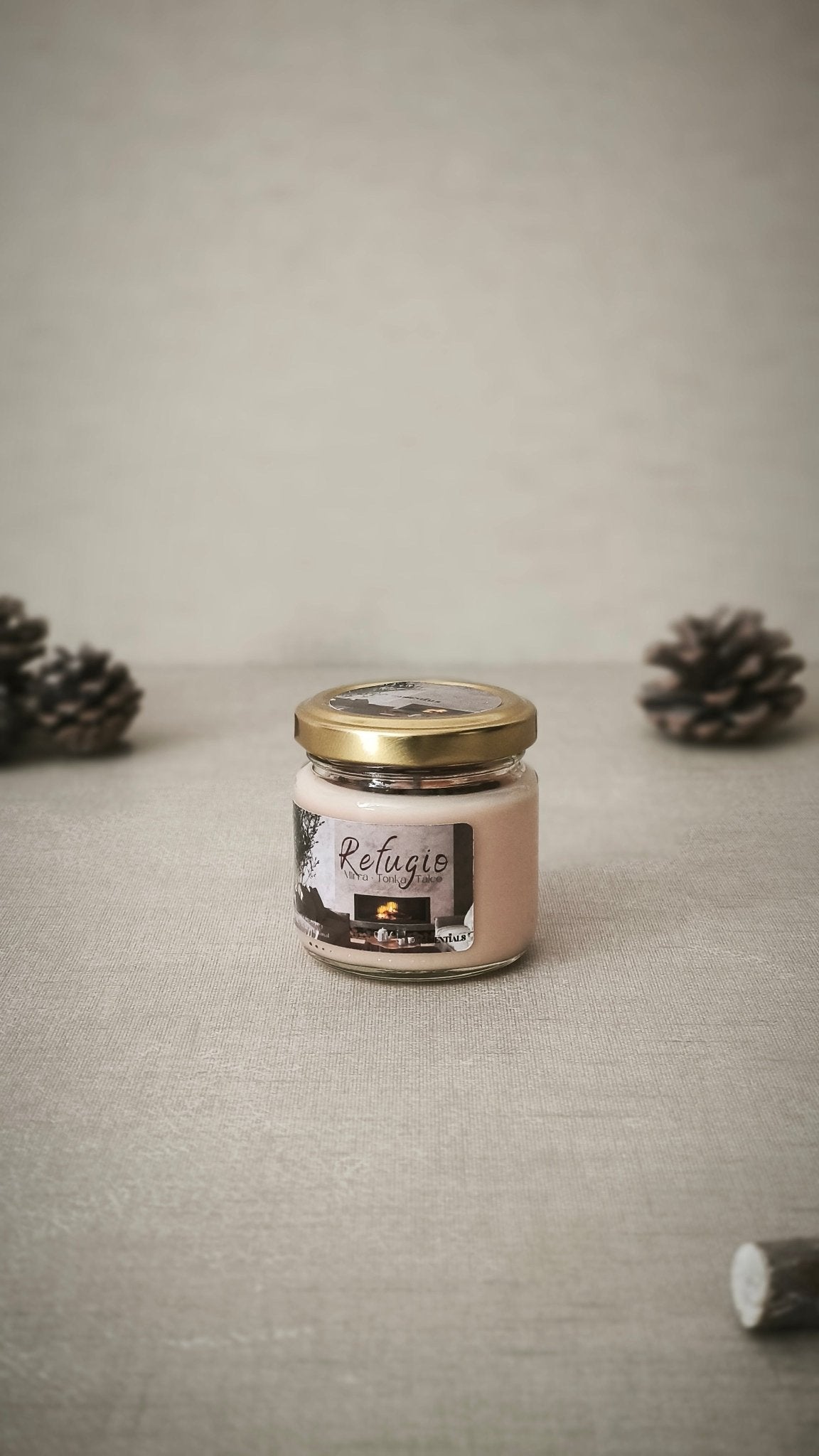 <b>REFUGIO</b> (Mirra, Tonka, Talco y Violeta) - Velas en cristal OI26 - My Essentials by FARA
