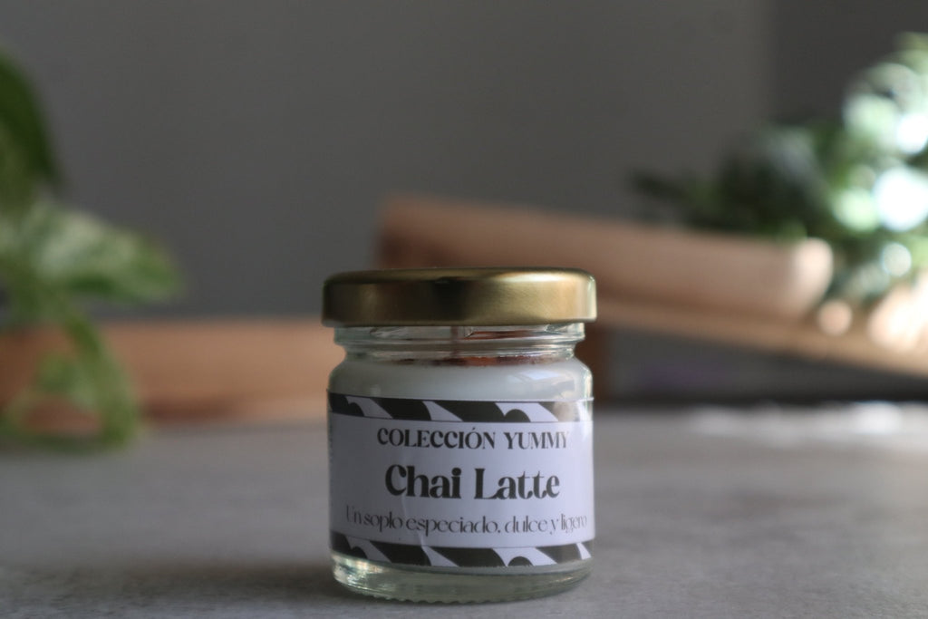 Vela Chai Latte (Canela, Té Negro y Leche) - Yummy - My Essentials by FARA