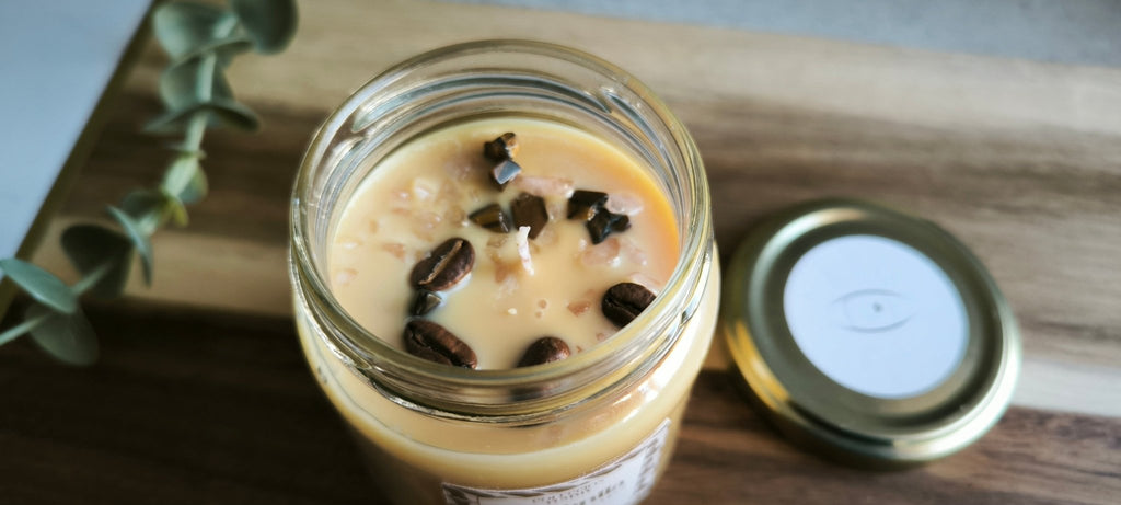 Vela Coffenila (Café Latte y Vainilla) - Yummy - My Essentials by FARA