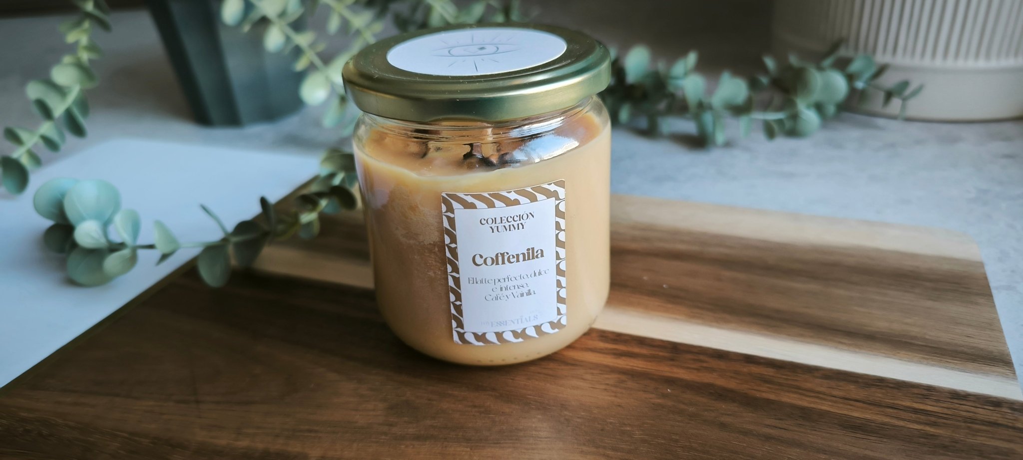 Vela Coffenila (Café Latte y Vainilla) - Yummy - My Essentials by FARA