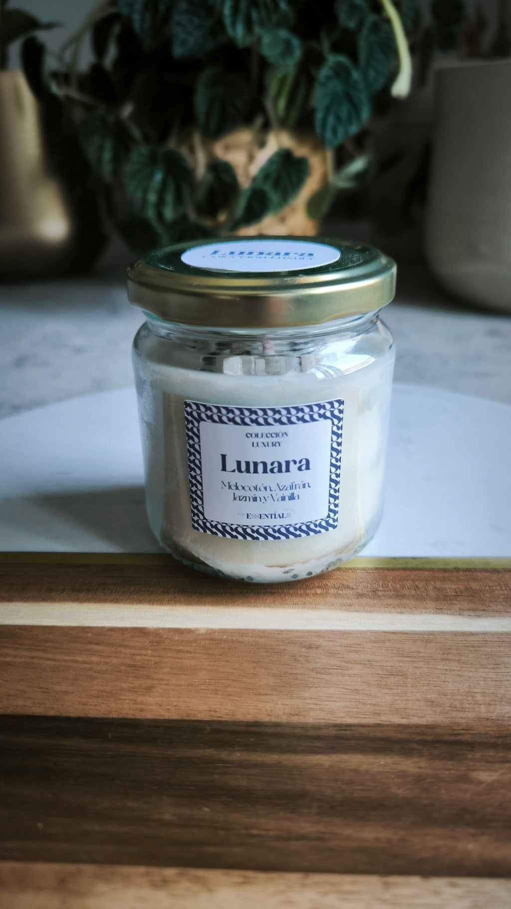Vela Lunara (Melocotón, Azafrán, Jazmín y Vainilla) - Luxury - My Essentials by FARA