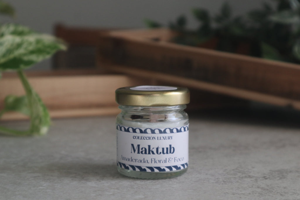 Vela Maktub (Lavanda, Manzanilla, Ámbar y Vainilla) - Luxury - My Essentials by FARA