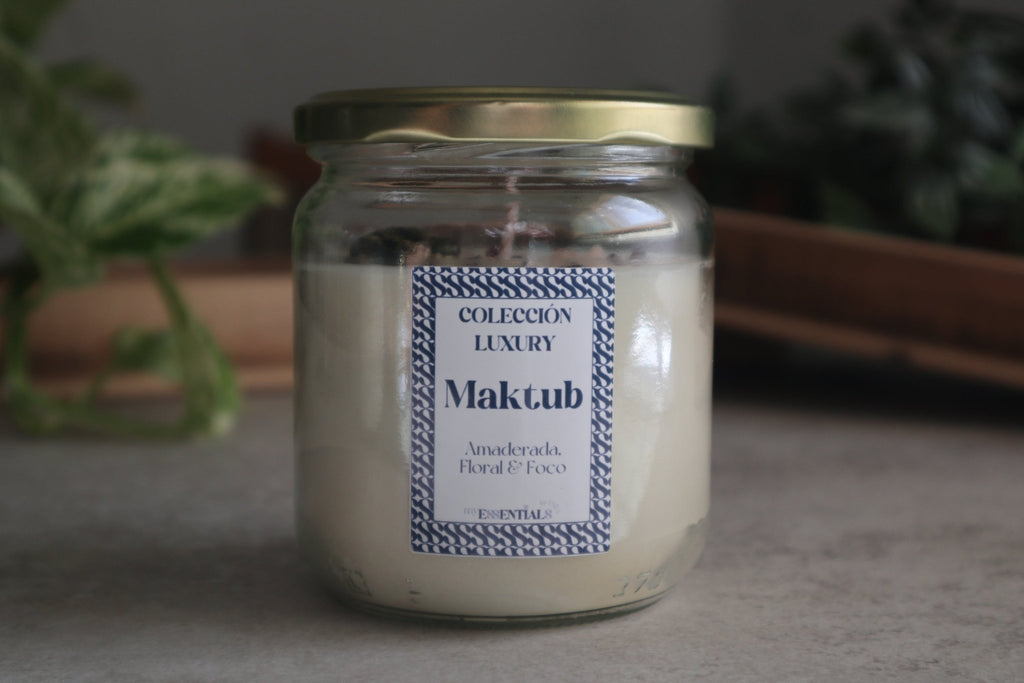 Vela Maktub (Lavanda, Manzanilla, Ámbar y Vainilla) - Luxury - My Essentials by FARA