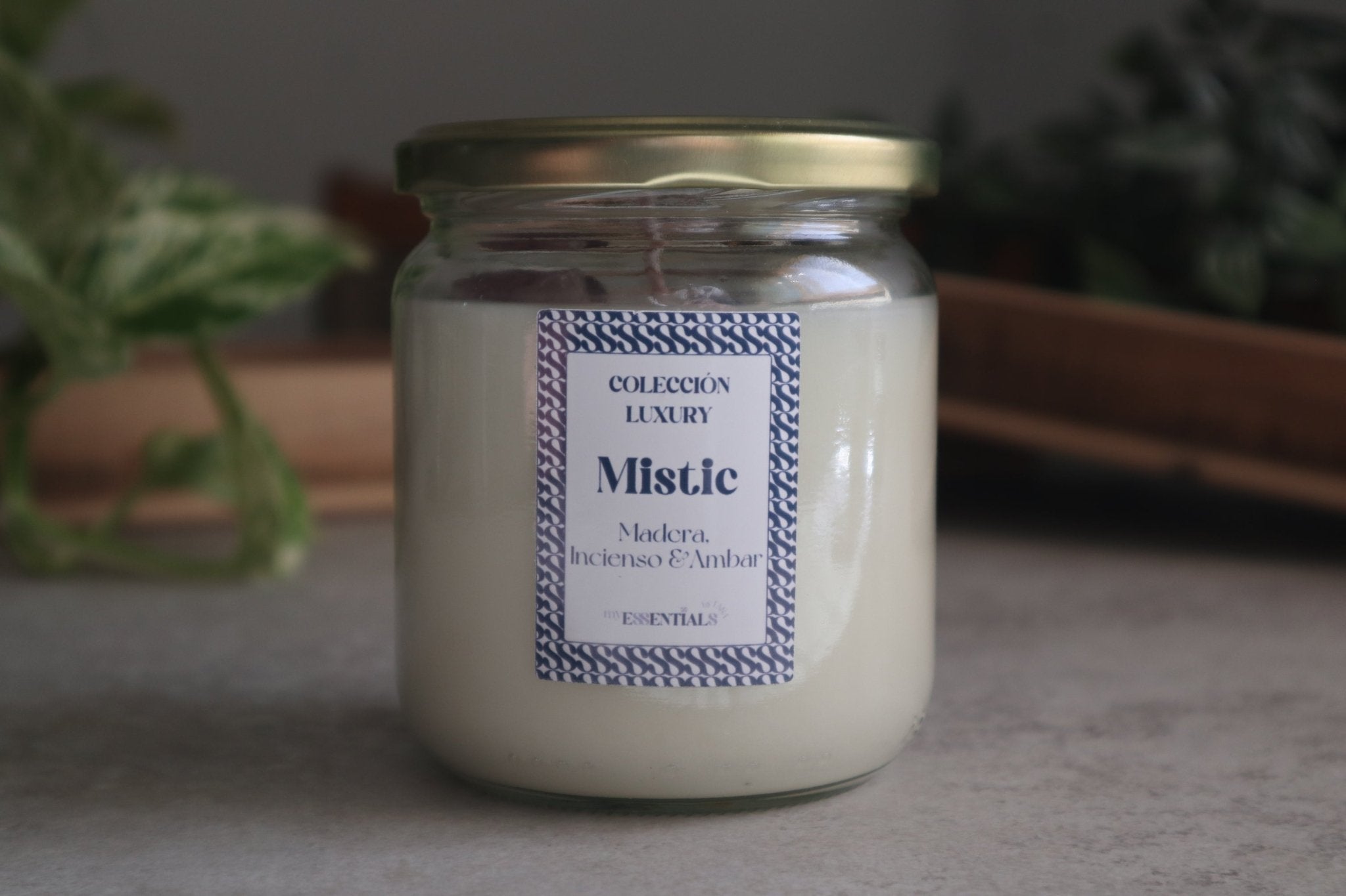 Vela Mistic (Sándalo, Cedro, Palo Santo y Musgo) - Luxury - My Essentials by FARA